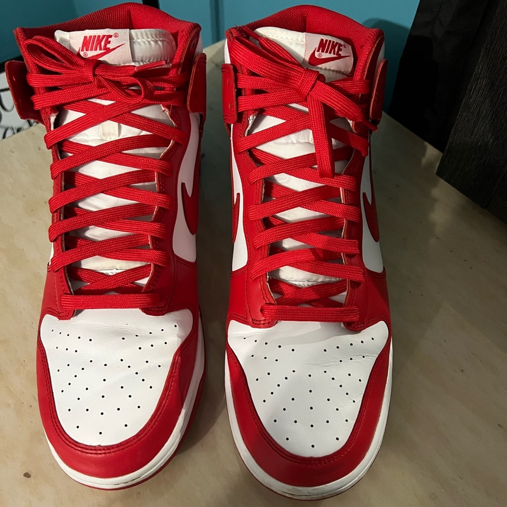 Nike dunk high championship white red size 13 men’s